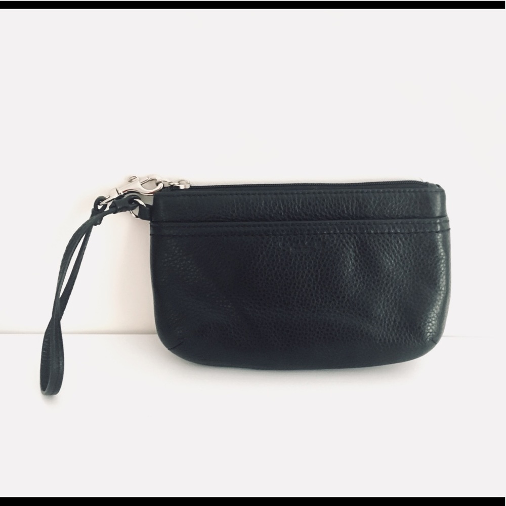 Leather wristlet - Coach